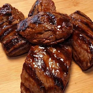 Zepps Honey Bourbon Thunder Steak Tips