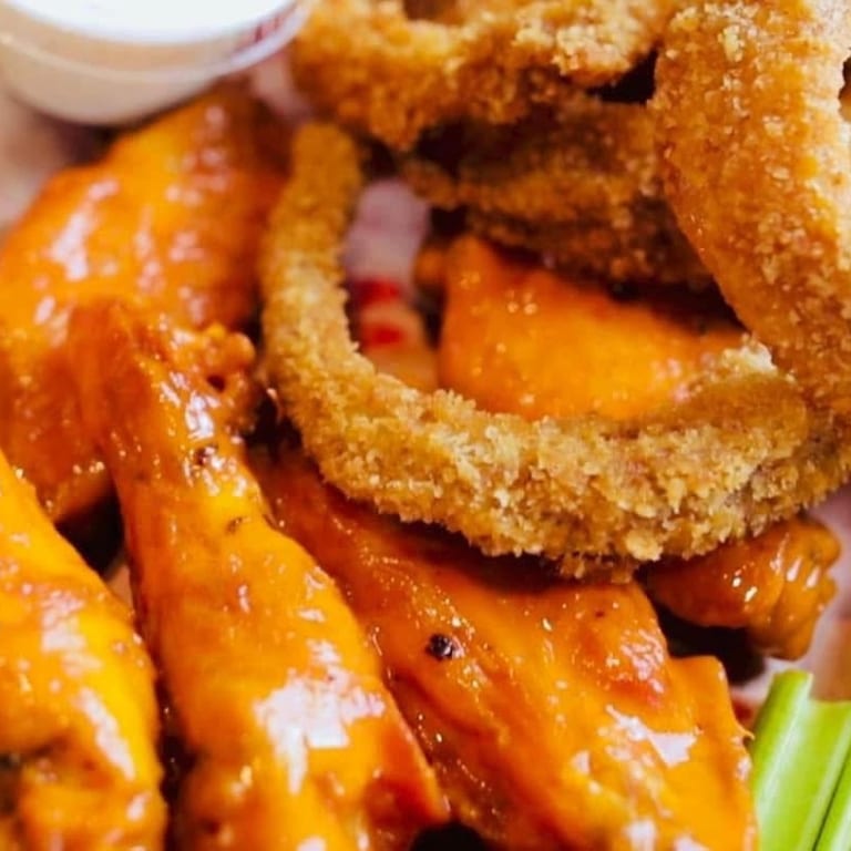 Wing It: A Flavorful Journey